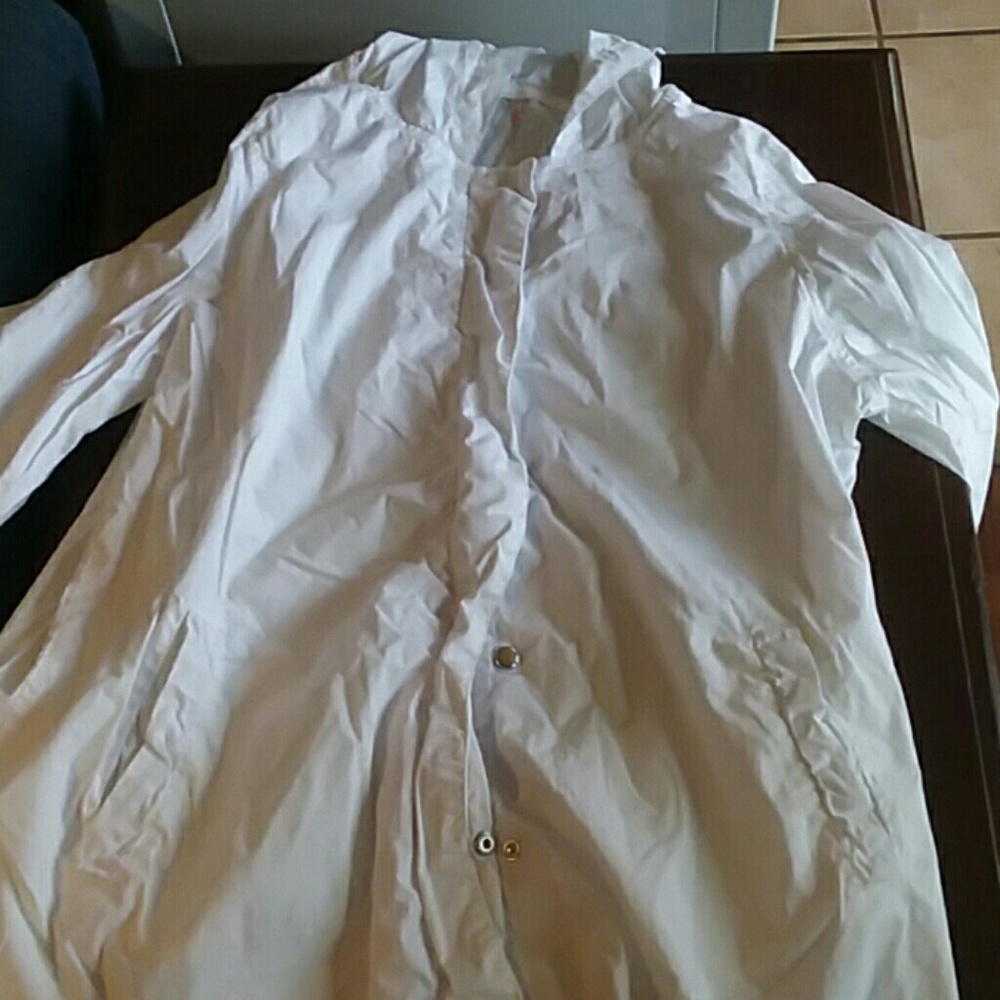 Women's shirt